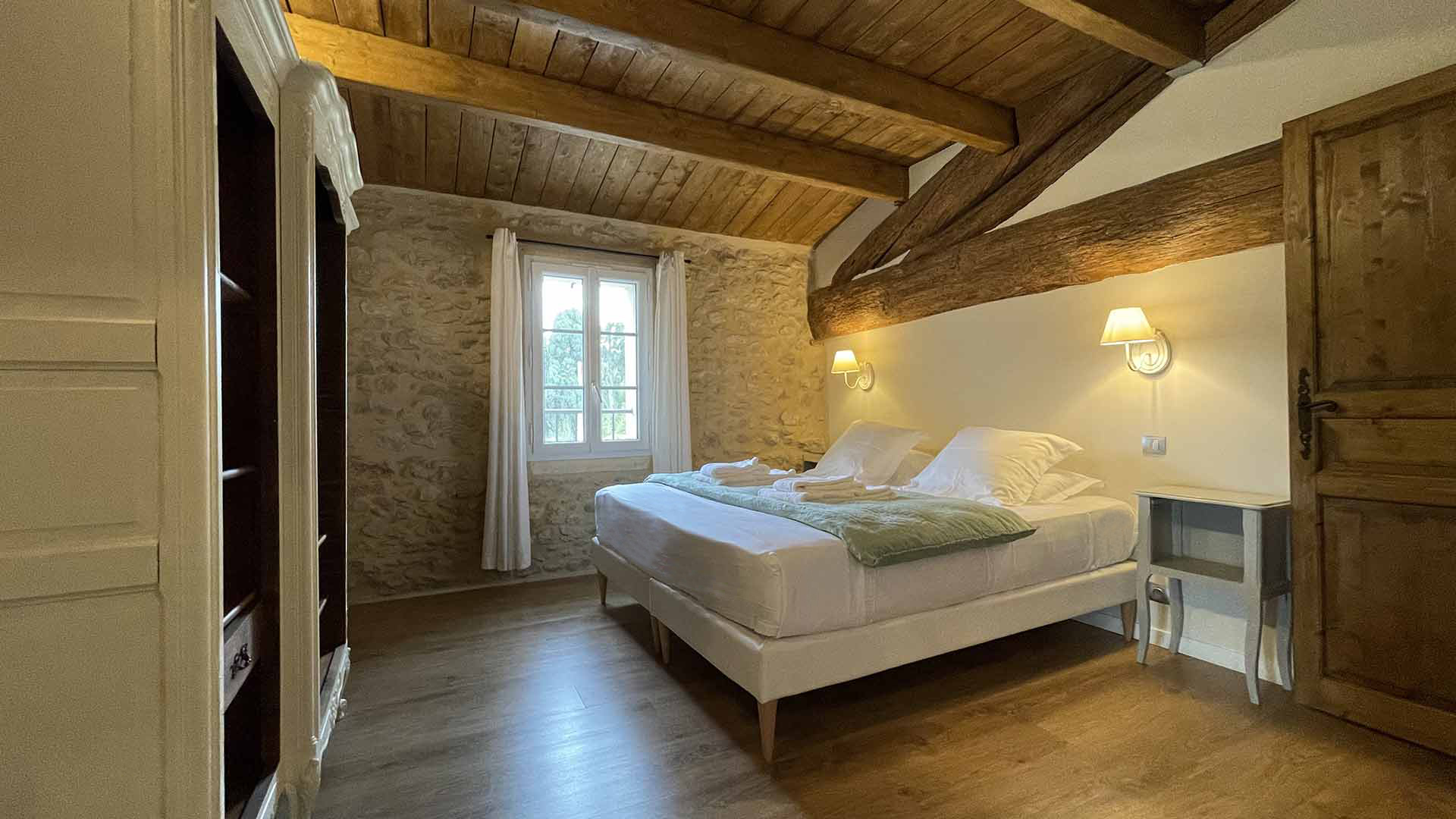 mas-millesime-gite-mourvedre-6-personnes-suite-parentale-3