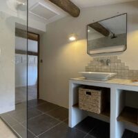 carignan-chambre-étage-salle de bain